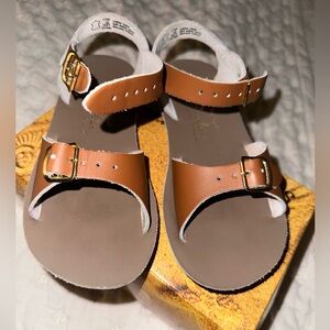 Little girls size 12 Sandals. Brown with gold hardware